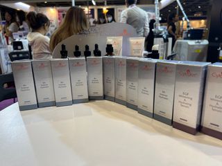（分類：）位於 。 由 Sheskinplus 提交（商品編號 1232822848，圖片 1）。簡介： 。
