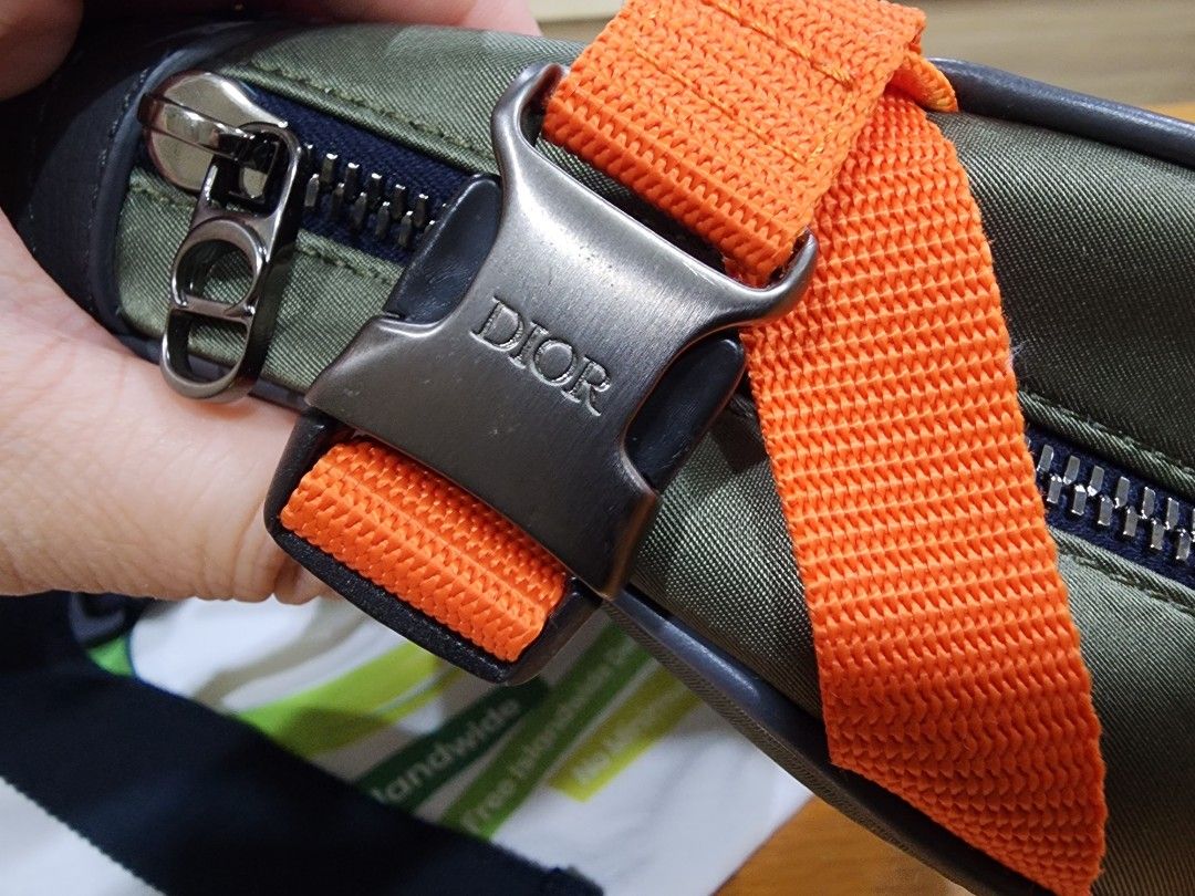 Dior & Sacai Saddle Bag, Men's Fashion, Bags, Sling Bags on Carousell