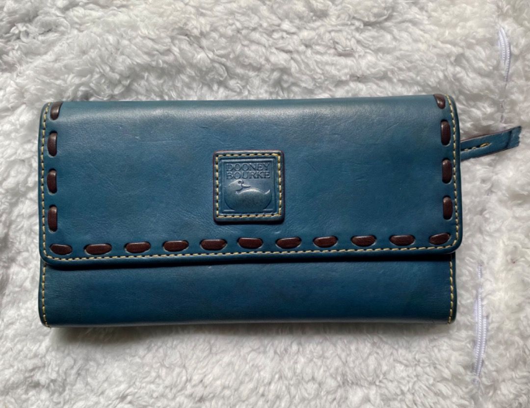 Dooney and bourke shop steel blue wallet