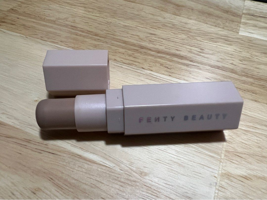 代引不可】 Fenty beauty Match amber stix シェーディング フェイス