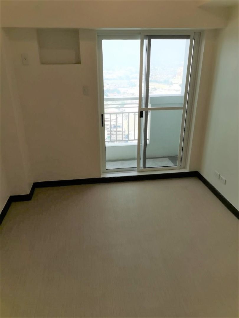 For SALE 1BR 30sqm condo in Taft Avenue Malate Manila Near Adamson