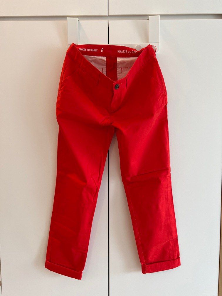 Gap red pants 2025