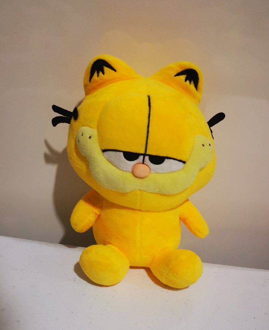 Garfield, Hobbies & Toys, Toys & Games On Carousell