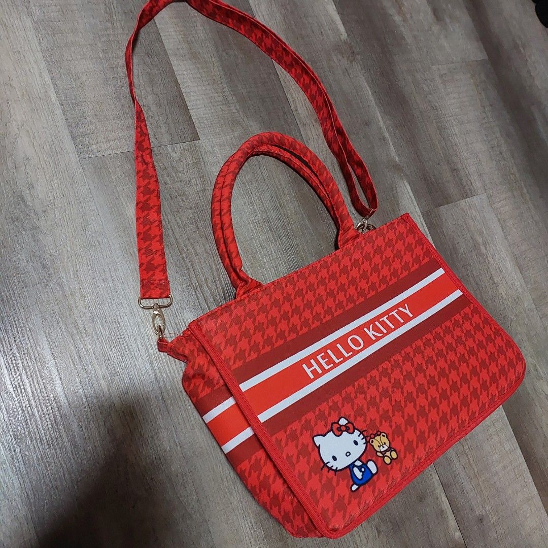 hello kitty round bag cross body bag new, Women's Fashion, Bags & Wallets,  Cross-body Bags on Carousell