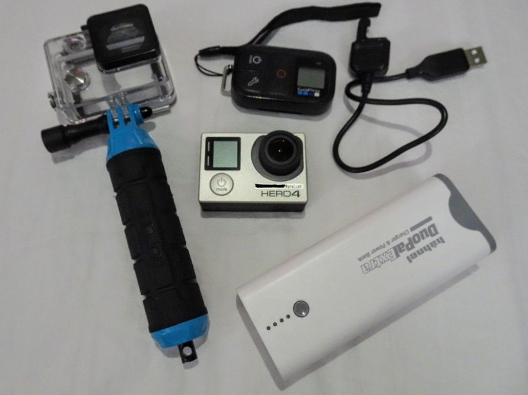 GoPro Hero4 Silver (Category: Cameras) located in Manila. Submitted by epiccondor (Listing ID 1232829341, Image 2). Description: GoPro Hero4 Silver - very seldom used (10 times at most) - camera and remote works perfectly - includes camera, battery, powerbank with built-in charger (can charge plugged or unplugged), remote & cable, case with stick - erased my contact details in the label sticker; stickers can easily be removed - meet up in Tiendes