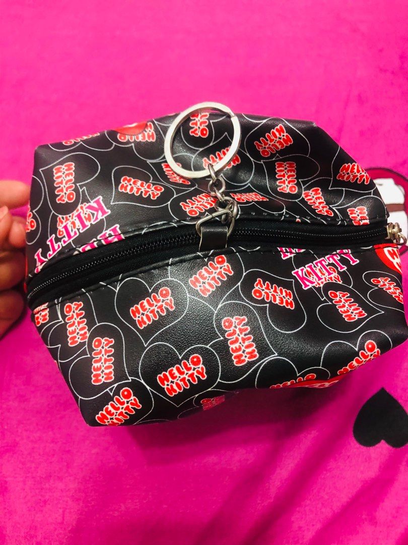 Hello Kitty Pouch