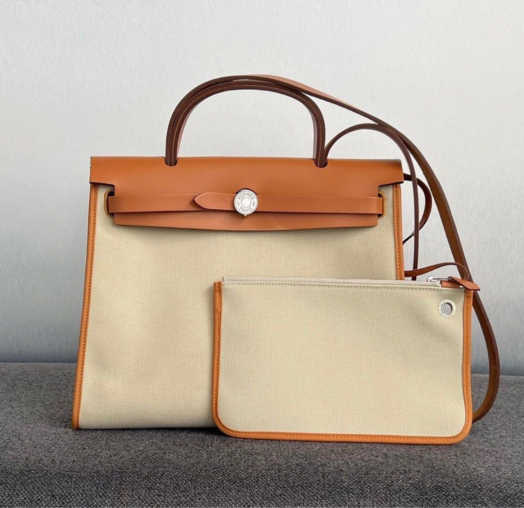 Hermes Herbag PM 31 Beton Toile H Rouge Sellier Hunter Gold Hardware –  Madison Avenue Couture