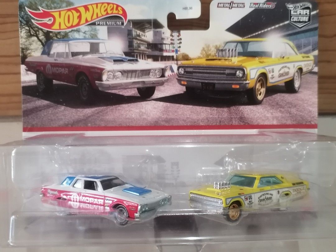 Hot Wheels Premium Car Culture 2 Pack - '63 Plymouth Belvedere 426 Wed