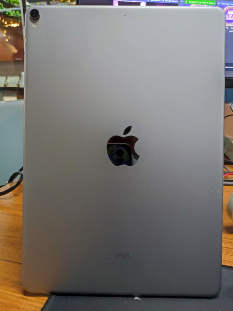 iPad Pro 10.5 256gb Wifi Bundle Set