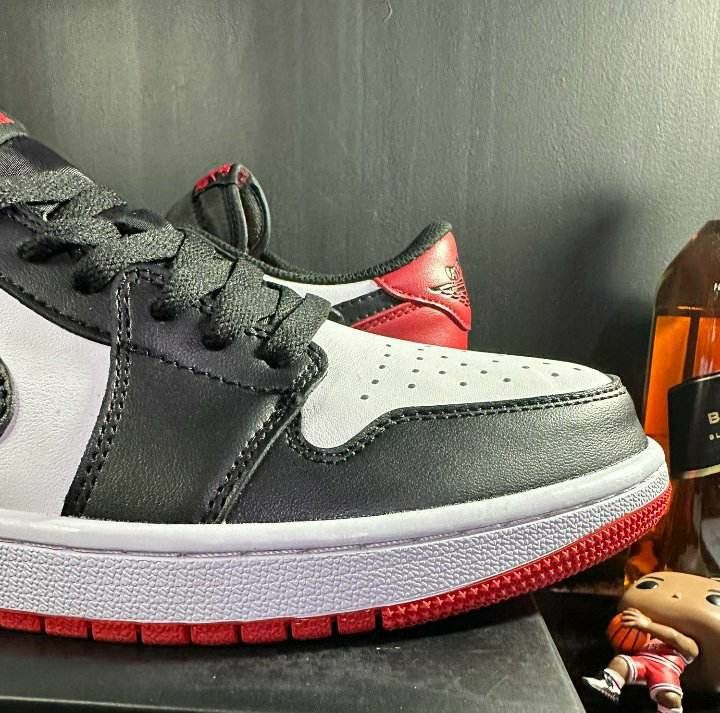 j1 black toe high