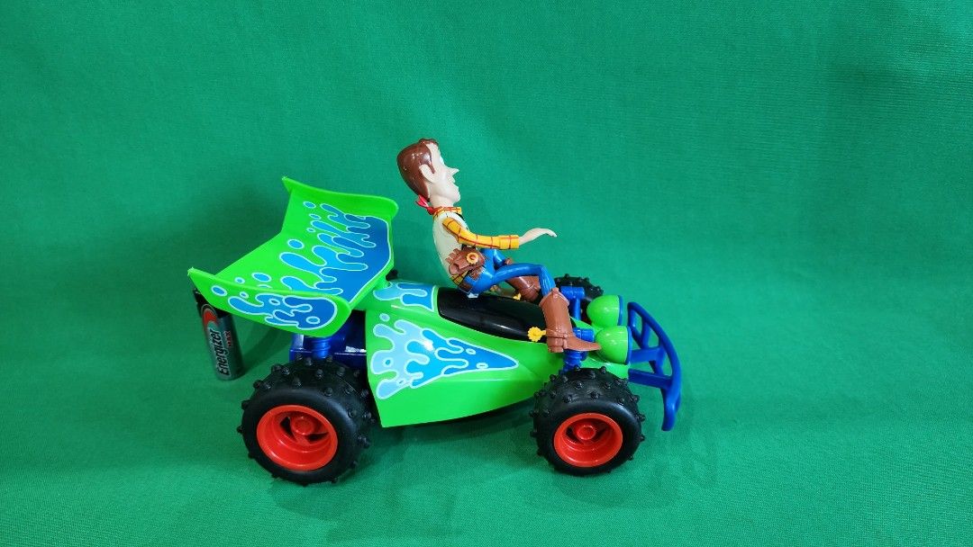 Jada Toys Toy Story RC Buggy with Woody, Hobbies & Toys, Toys & Games