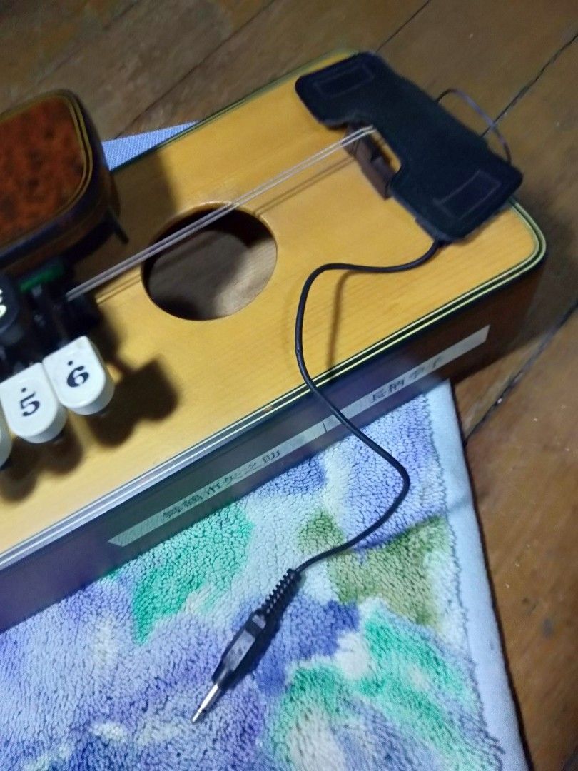 Japanese Harp ( Taishogoto) Long Handled Jizi With Jack For Amplifier