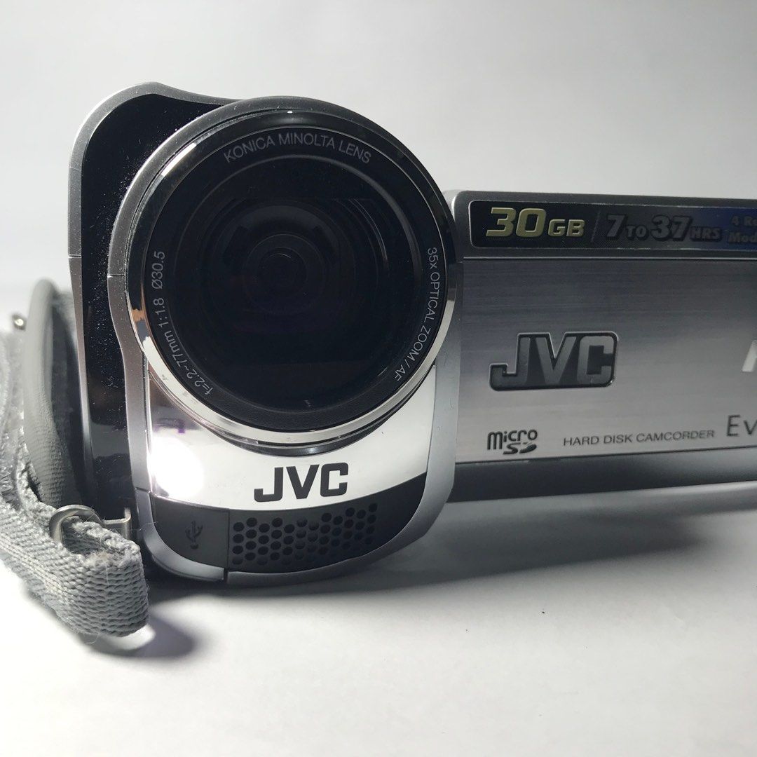 JVC HANDYCAM SD CARD, Photography, Video Cameras on Carousell