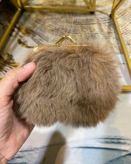 Kangaroo coin purse