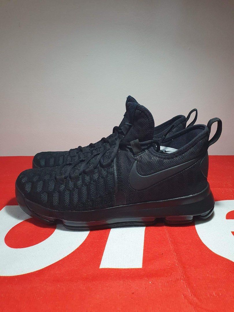 Kd 9 all black store