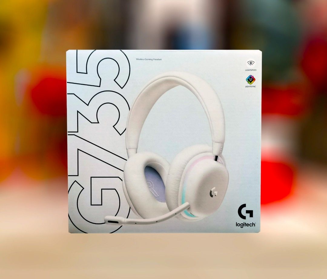 Logitech Aurora G735 Wireless Gaming Headset in White