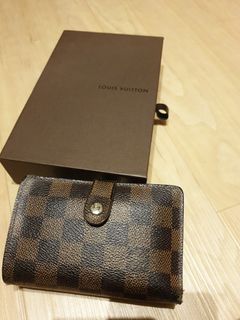 Louis Vuitton Damier Portefeuille Viennois Wallet