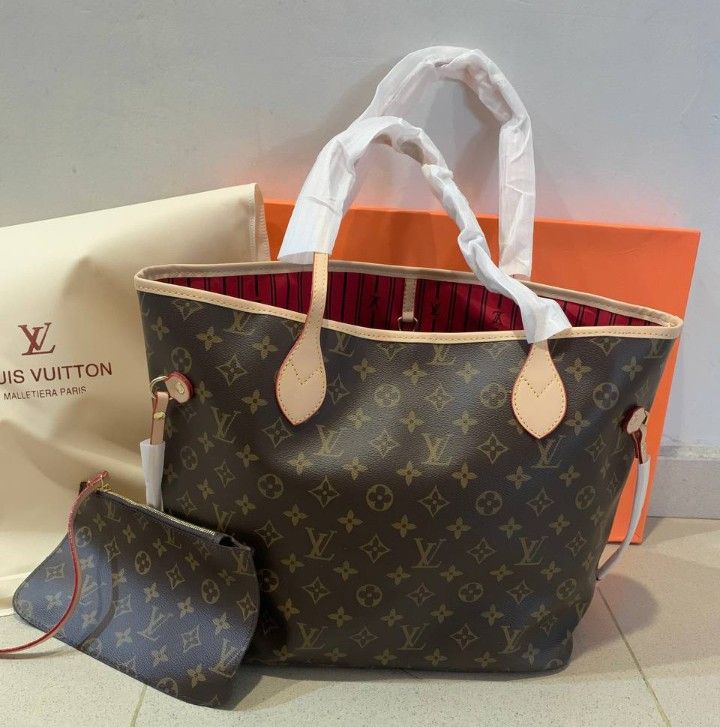 Lv two tone handbag/tote bag, Women's Fashion, Bags & Wallets, Tote Bags on  Carousell