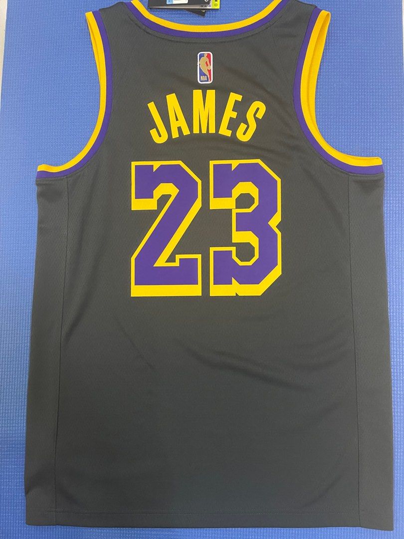 Lakers Nike Classic Edition Swingman Jersey - LeBron James, Men's Fashion,  Activewear on Carousell