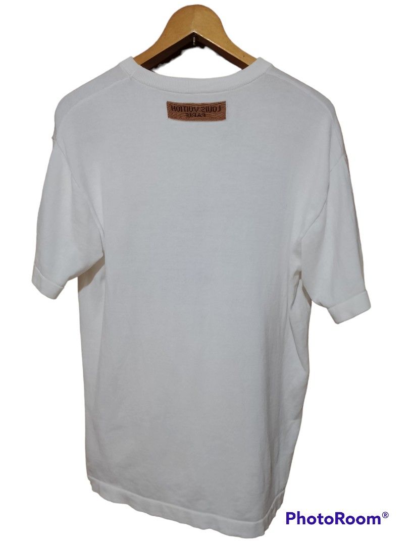 Louis Vuitton Damier Pocket Men's t-shirt, Men's Fashion, Tops & Sets,  Formal Shirts on Carousell