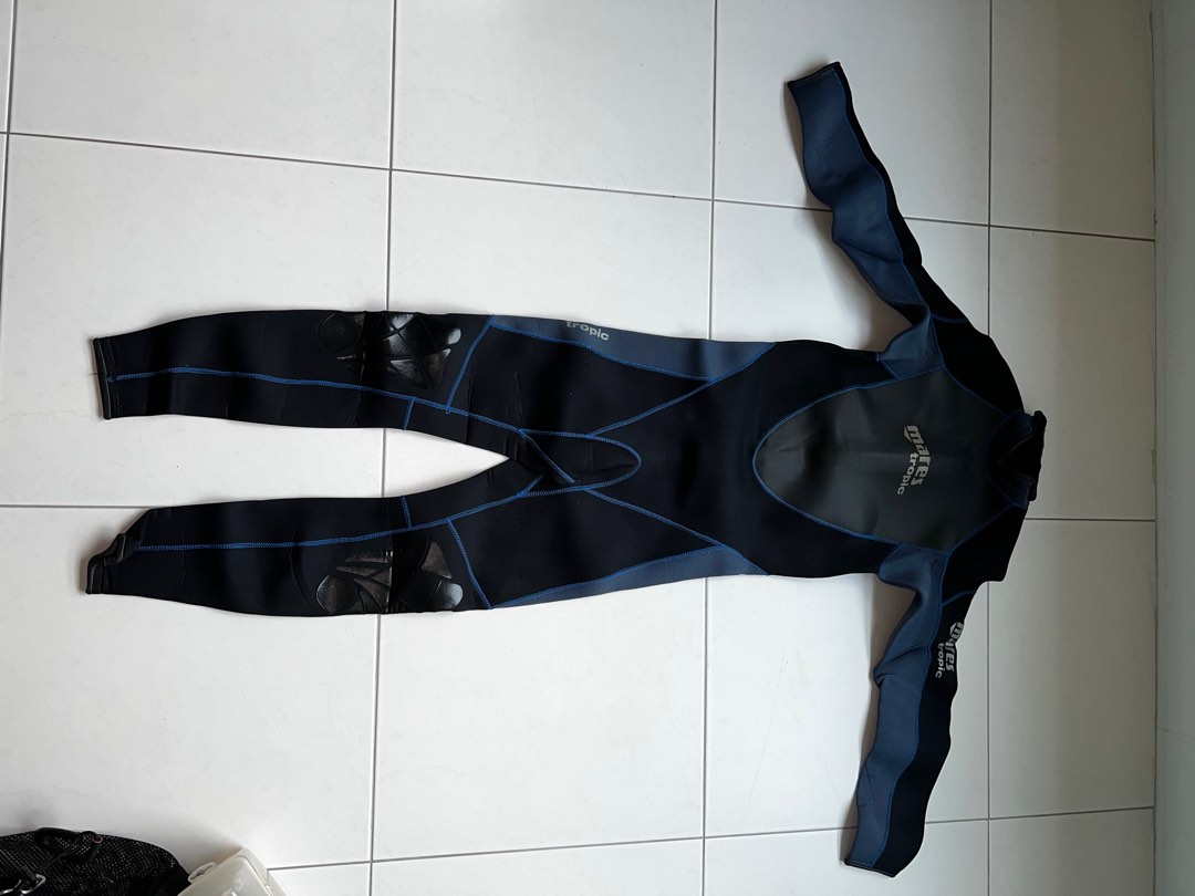 Mares full dive suit 3mm, Sports Equipment, Other Sports Equipment and Supplies on Carousell