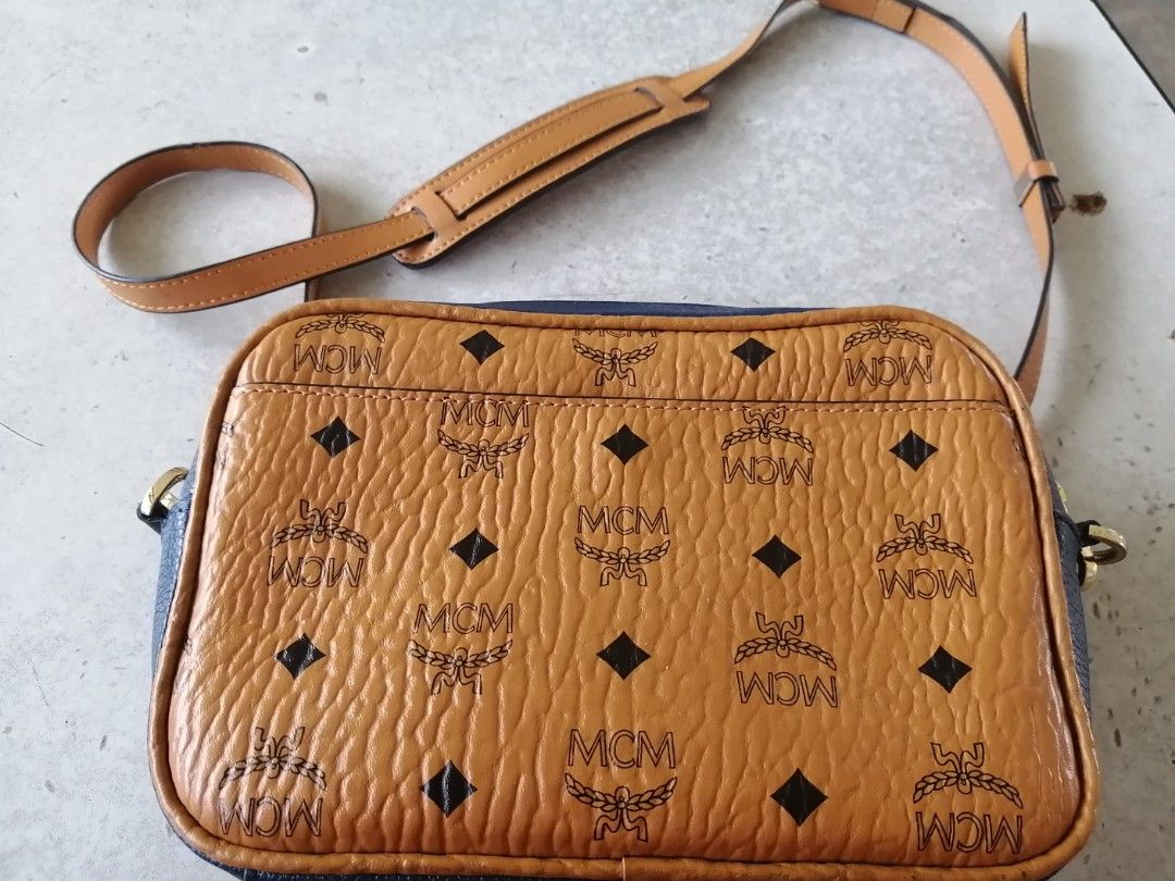 Mcm sling 2025 bag 2018