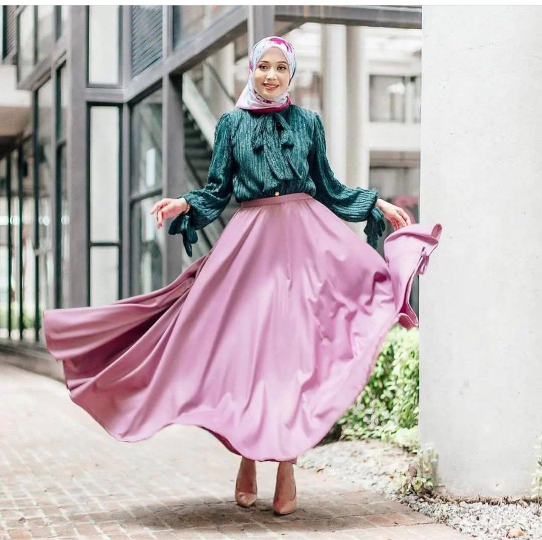 Pink pleated skirt sale m and s