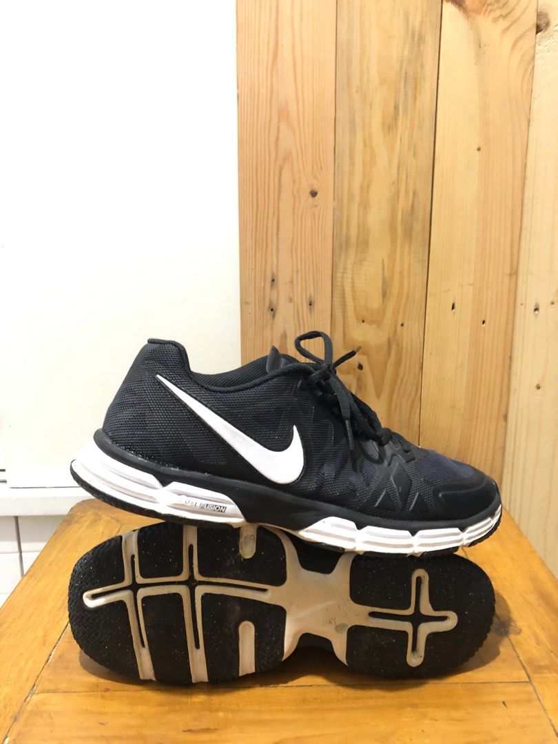 nike dual fusion tr6