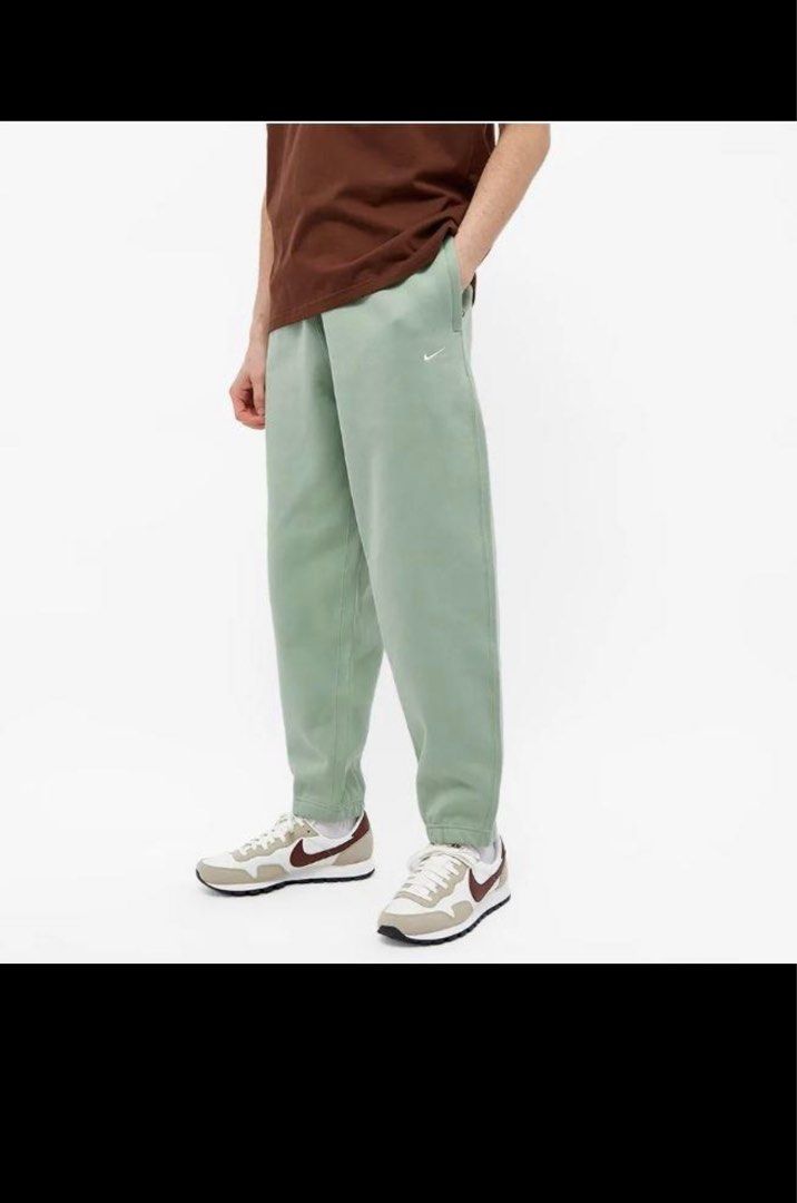 nike nrg essential joggers