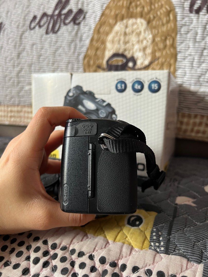 Nikon Coolpix 5400, Photography, Cameras on Carousell