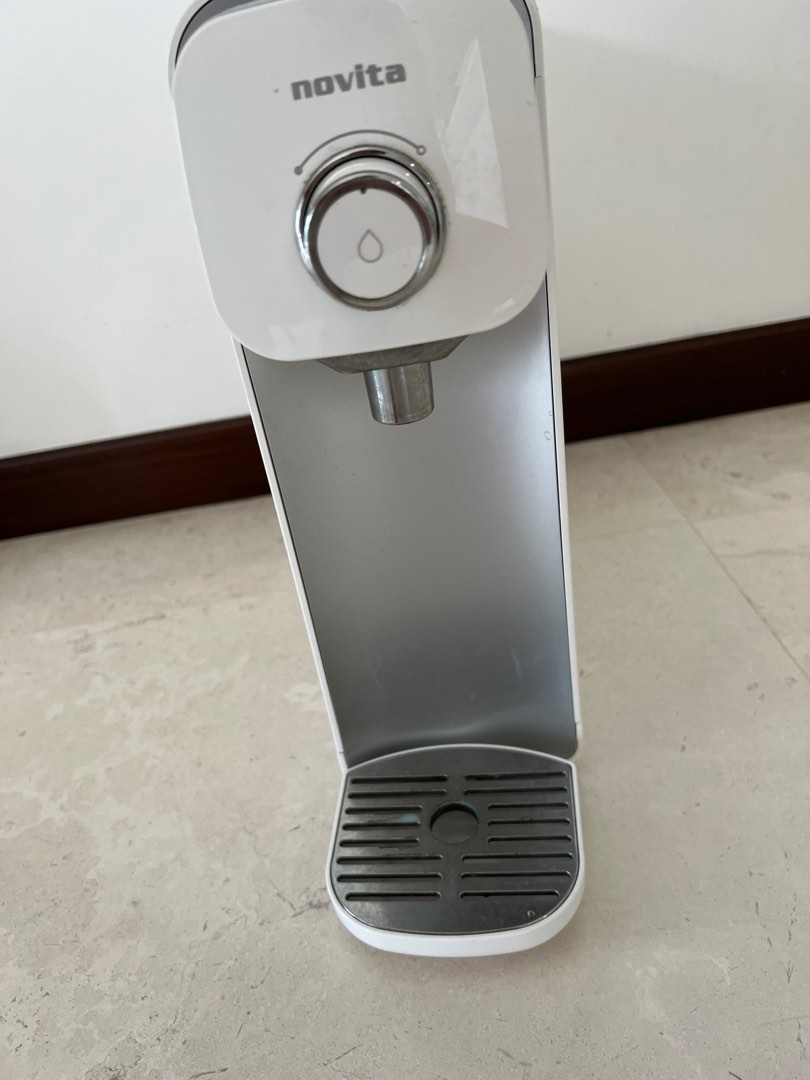 Novita countertop water filter NP313, TV & Home Appliances, Other Home