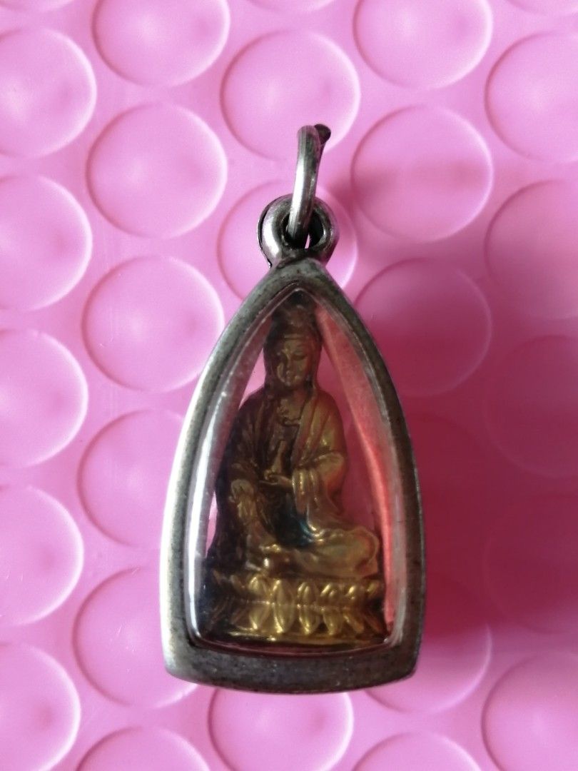 Old Guan Yin Loop Lor - Thai Amulet - Bucha - Khun Paen - AC Meng ...