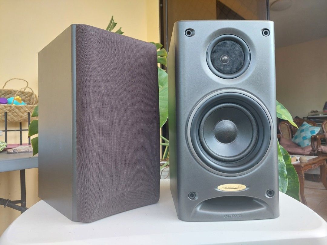 Onkyo Big Bookshelf Speaker, Audio, Soundbars, Speakers & Amplifiers on