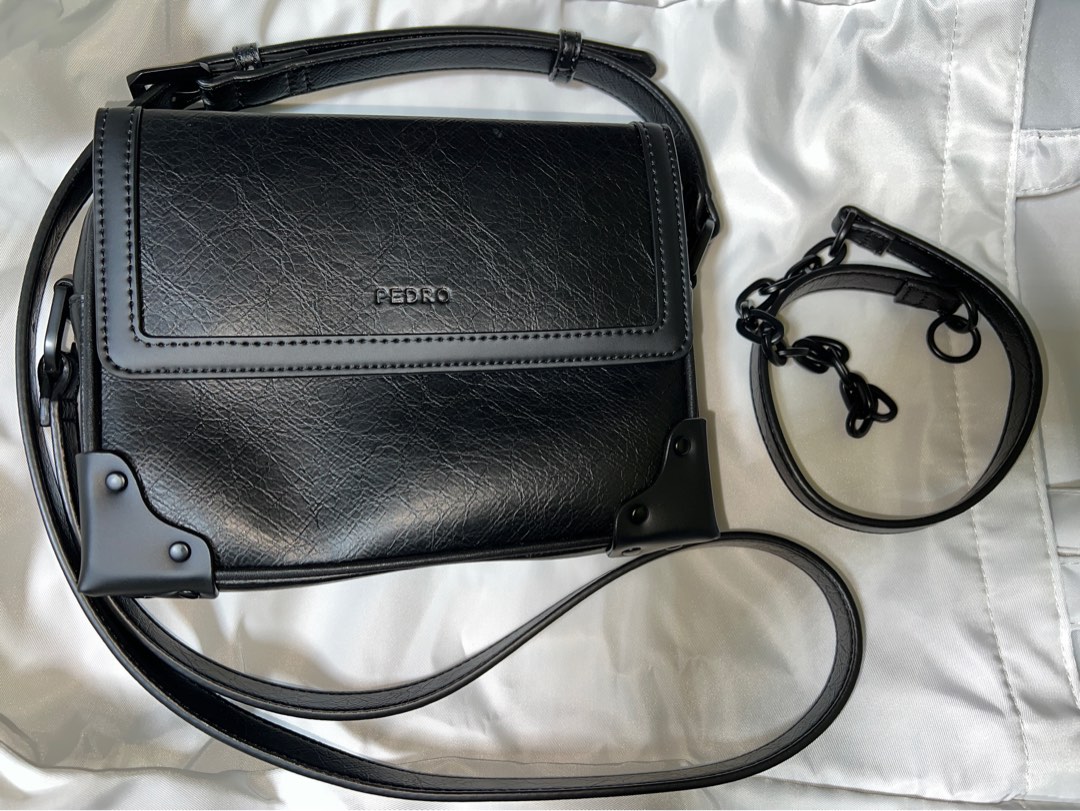 Black Norton Boxy Sling Bag - PEDRO International