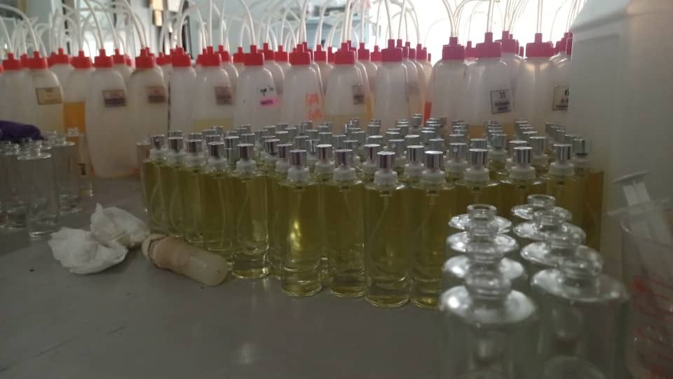 Pembekal sales perfume original