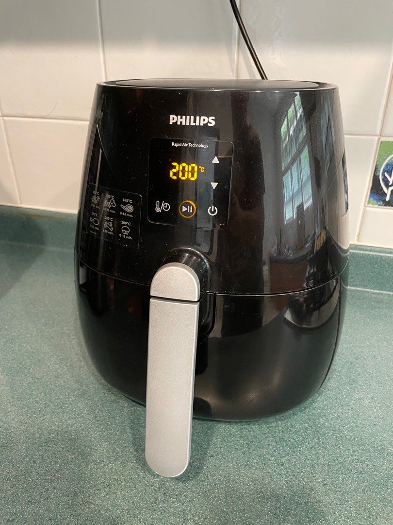 Philips HD9230/20 air fryer, TV & Home Appliances, Kitchen Appliances