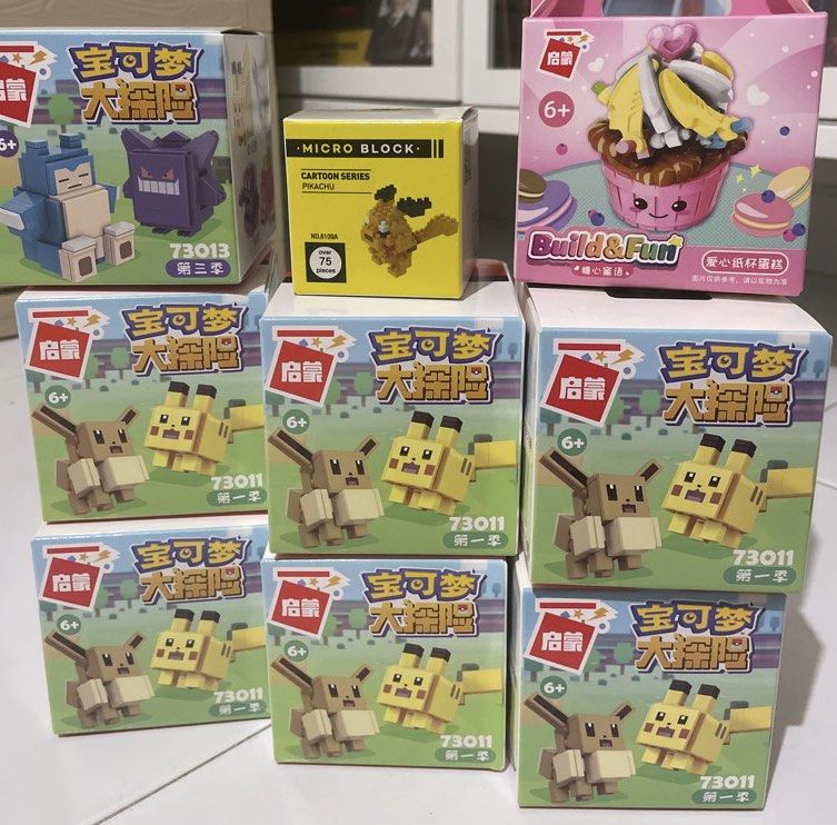 Pokemon lego/building blocks