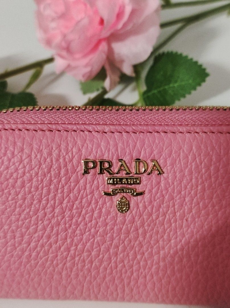 Prada Keyholder (Category: Luxury Bags & Wallets) located in Santa Rosa. Submitted by sassycollection. (Listing ID 1232827379, Image 3). Description: Korea preowned Authenticity is not guaranteed. Gold hardwares. Prada engraved & heatstamp. Carnation pink.