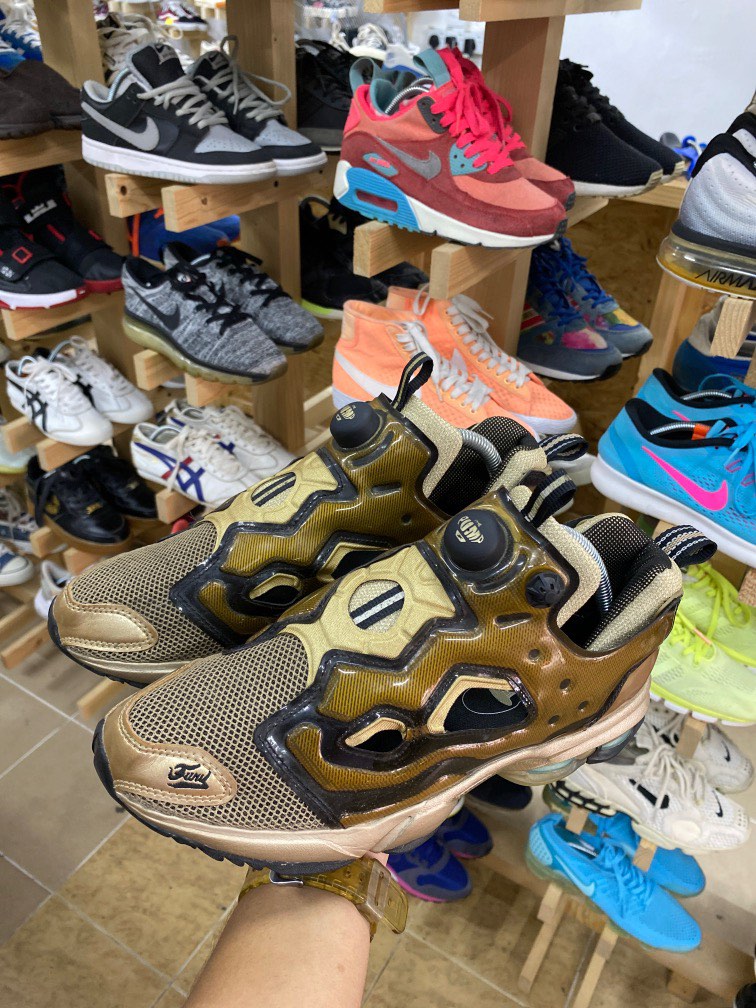 Reebok sales pump id