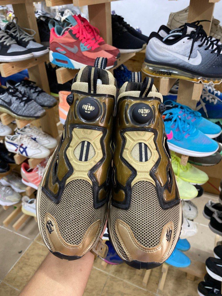 Reebok Pump Men s Fashion Footwear Sneakers on Carousell