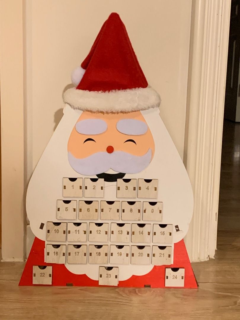 Reusable Wooden Santa Advent Calendar with Pull Out Drawers 興趣及遊戲 玩具