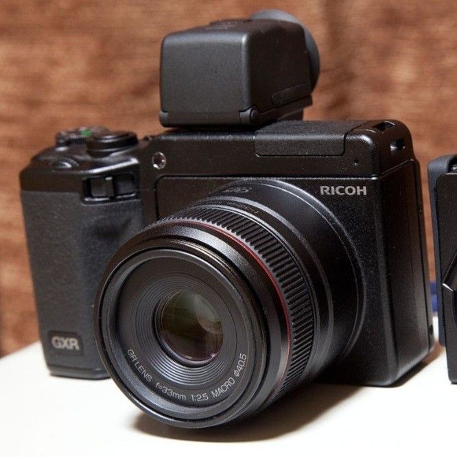 Ricoh GXR + A12 APS- C 50mm GR lens +VF-2 viewfinder, 攝影器材