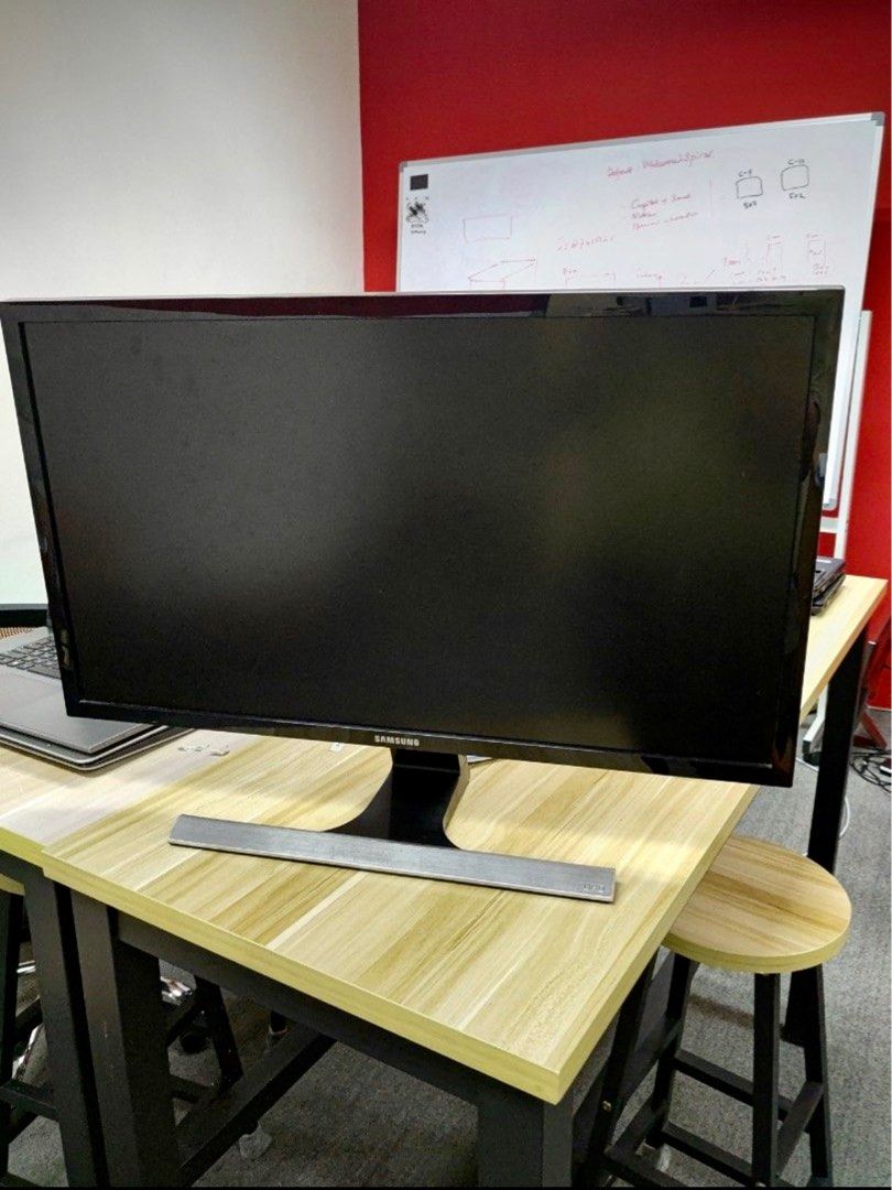 Samsung Monitor UHD, Computers & Tech, Parts & Accessories, Monitor