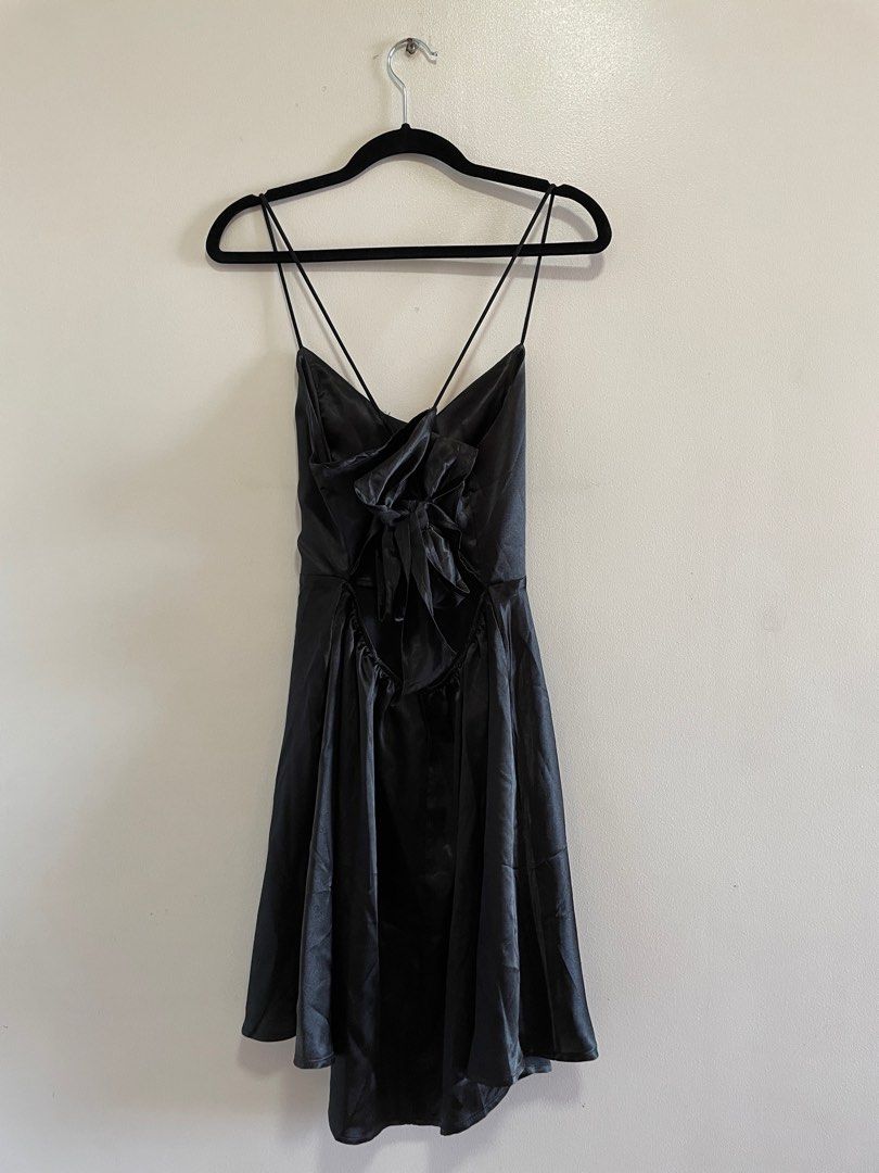 SHEIN Little Black Dress | Sleeveless w/ Ribbon Back on Carousell