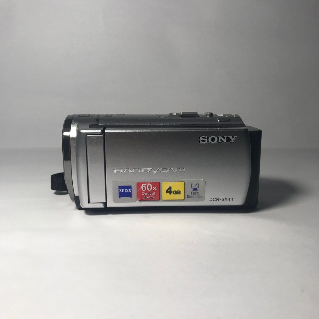 SONY HANDYCAM SD CARD, Photography, Video Cameras on Carousell