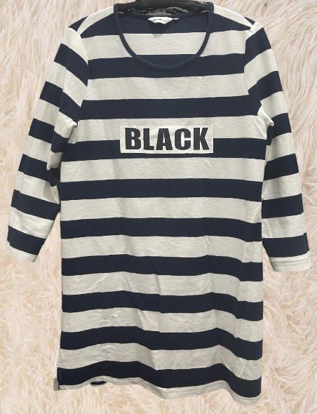 Striped dress (navy blue - white) (Category: Dresses) located in Taguig. Submitted by laineeyyyy (Listing ID 1232772570, Image 1). Description: Naby blue and white stripe dress Medium to Large Personal favorite. Super comfy! RFS: Major decluttering 😁.