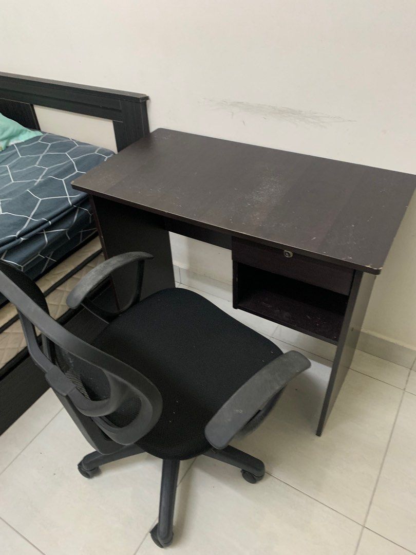 Second hand study shop table and chair olx