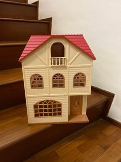Sylvanian 3 Storey Red Roof House