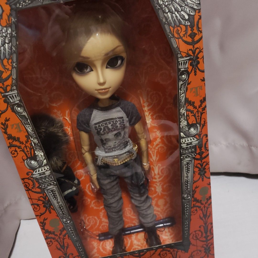 Taeyang Raiki T-211 Pullip Doll Groove 2012 Release (Category: Figurines & Statues) located in Manila. Submitted by bunny.bella (Listing ID 1232816065, Image 2). Description: Never removed from the box Hard to find.