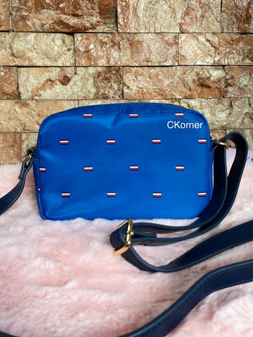 Tommy Hilfiger Camera Bag (Category: Cross-body Bags) located in Lipa City. Submitted by _flor_ (Listing ID 1232751637, Image 3). Description: Tommy Hilfiger Canera Bag Onhand, ready to ship 100% Authentic from US Php 2,350 plus sf Location: Lipa City Courier: LbC **Item’s color may slightly vary due to lighting sources and/or your screen settings PM to order.